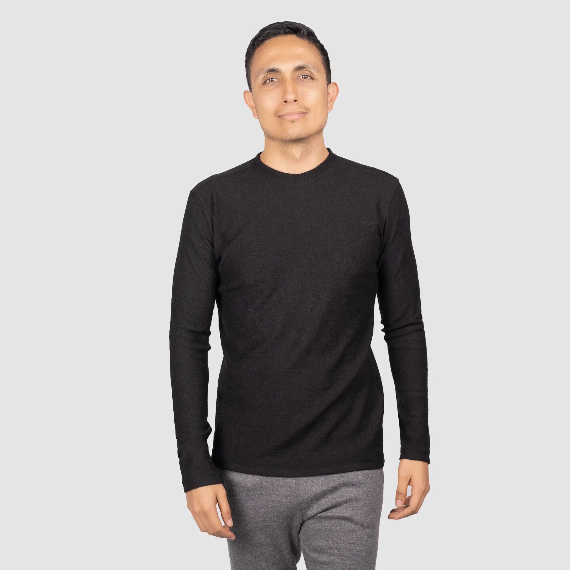 mens breathable longsleeve base layer color black